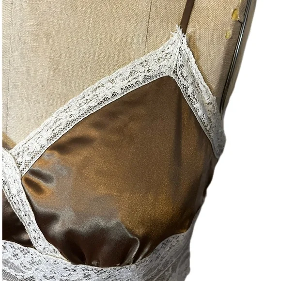 Vintage Betsey Johnson Pleated Lace Gold Dress - Picture 9 of 12